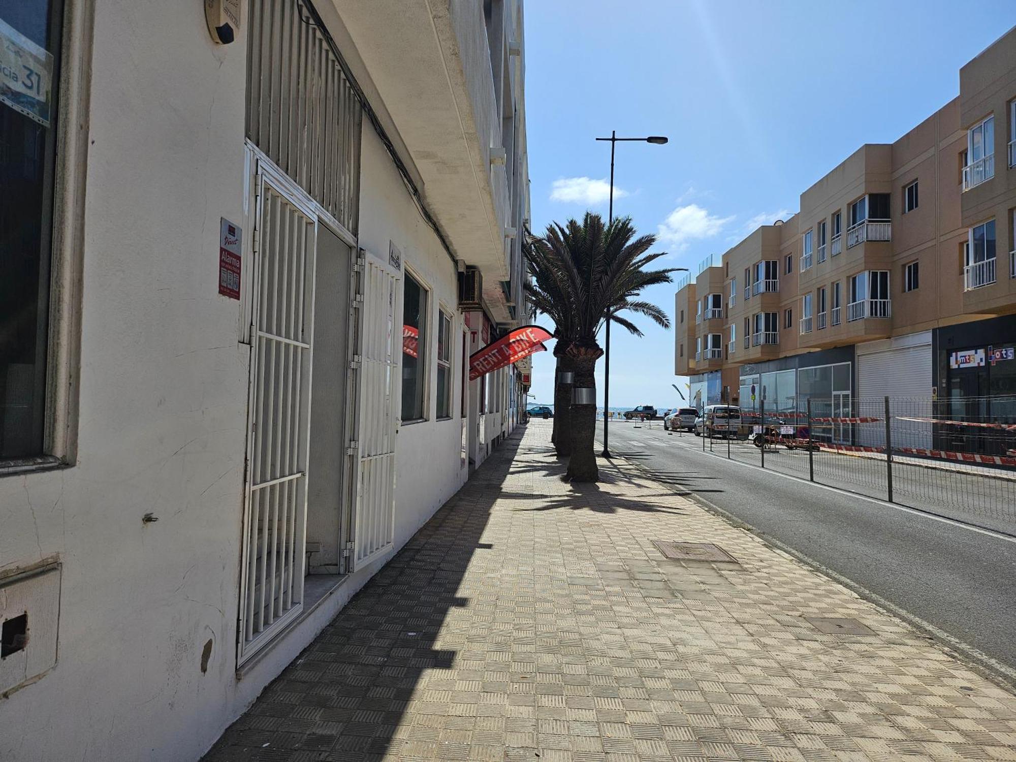 Corralejo Coliving By Amazzzing Travel Hostel Ngoại thất bức ảnh