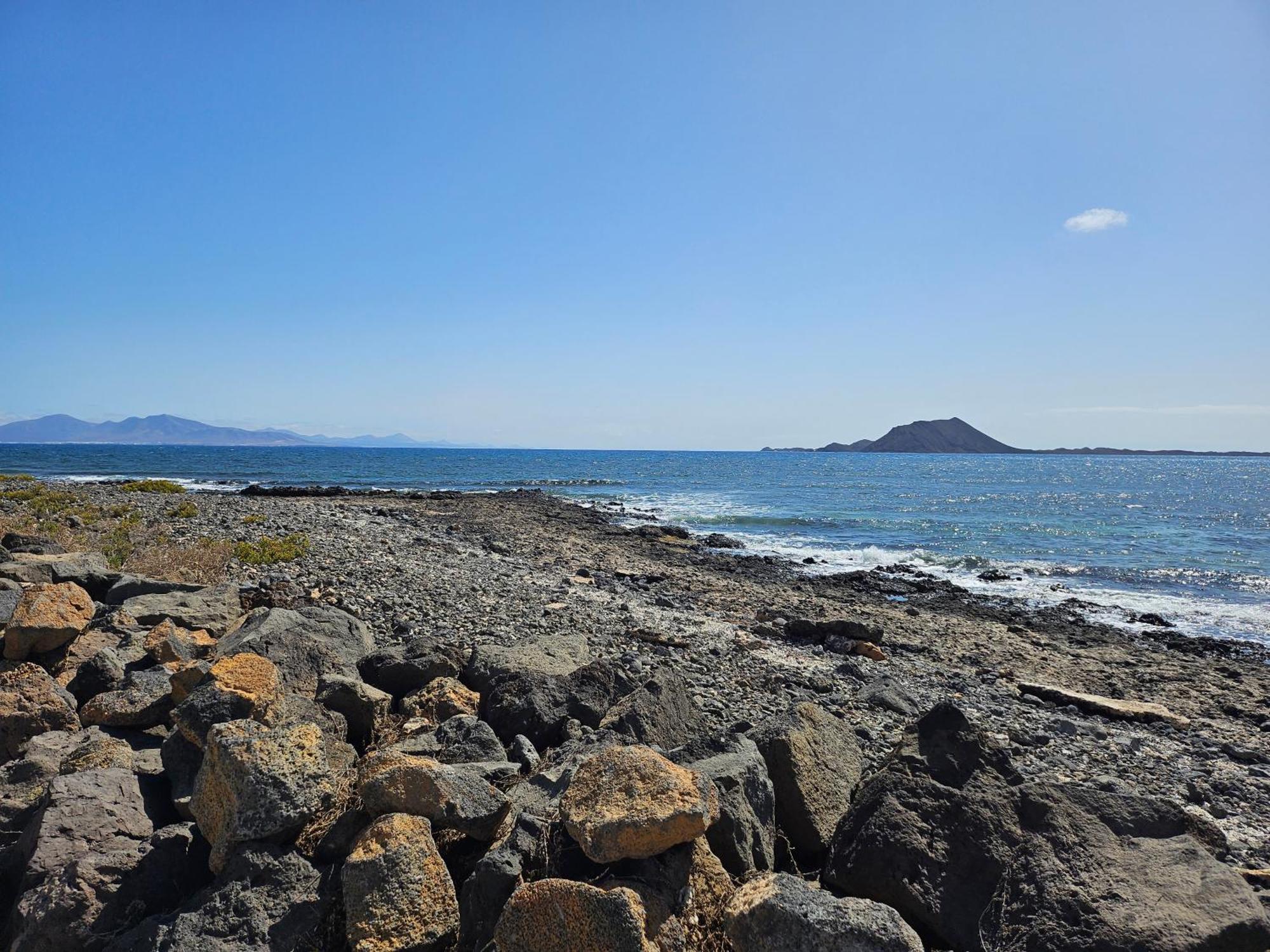 Corralejo Coliving By Amazzzing Travel Hostel Ngoại thất bức ảnh