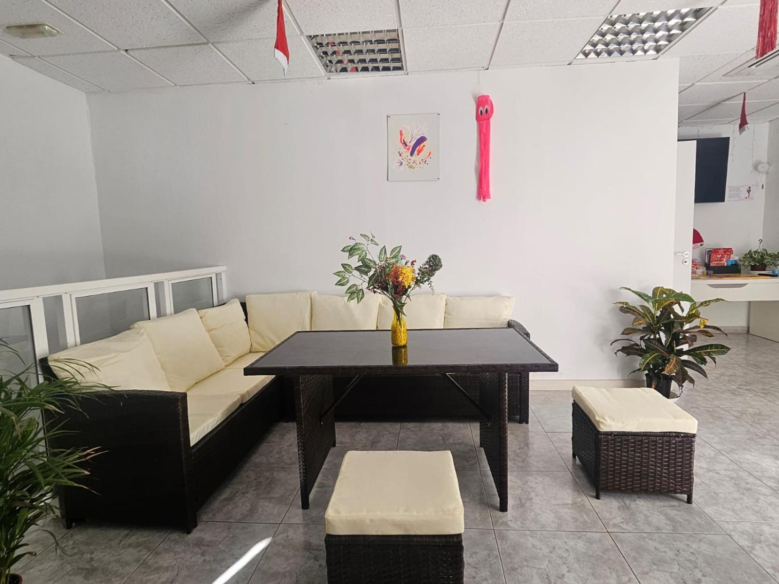 Corralejo Coliving By Amazzzing Travel Hostel Ngoại thất bức ảnh