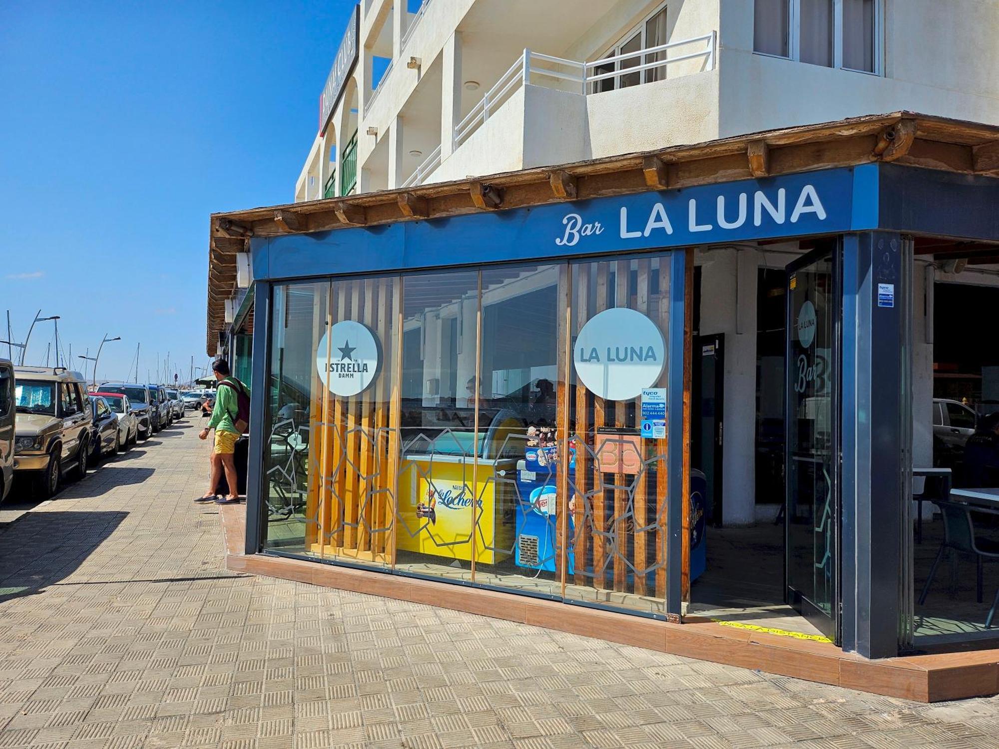 Corralejo Coliving By Amazzzing Travel Hostel Ngoại thất bức ảnh