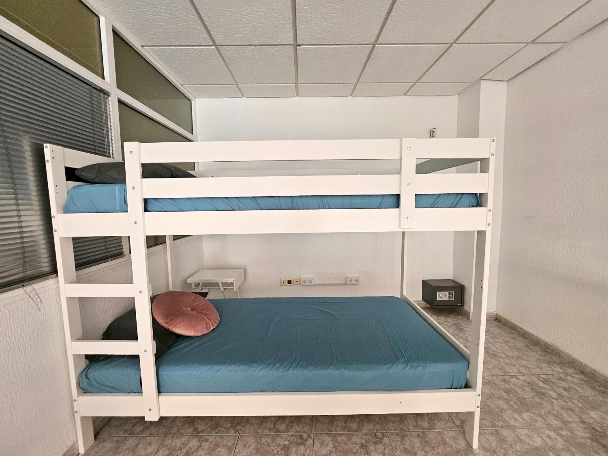 Corralejo Coliving By Amazzzing Travel Hostel Ngoại thất bức ảnh